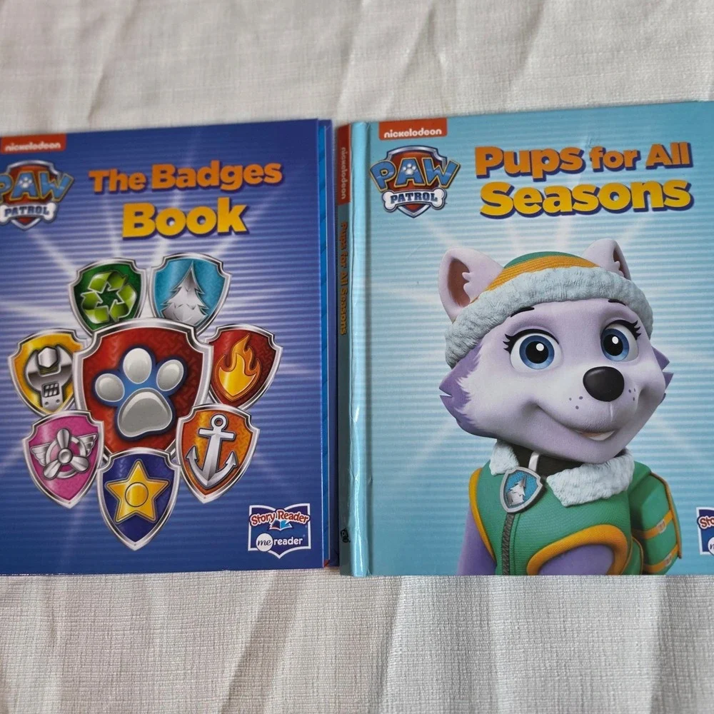 Nickelodeon Paw Patrol Me Reader Books Badges & Pups for All Seasons Set